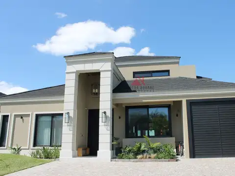 Casa  en Venta en Pilar Golf, Pilar, G.B.A. Zona Norte
