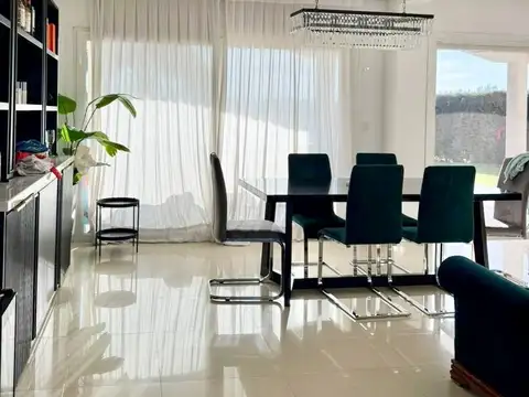 Casa en Alquiler al Noreste