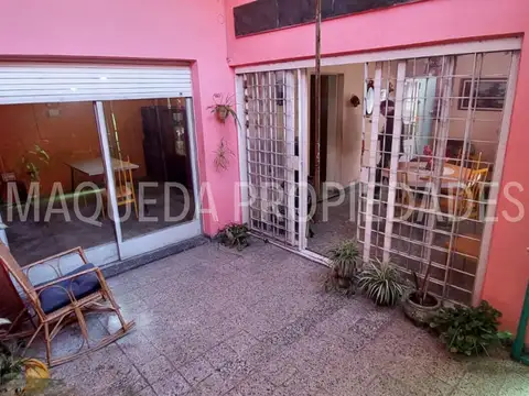 Depto Tipo Casa 3 ambientes con 3 baños