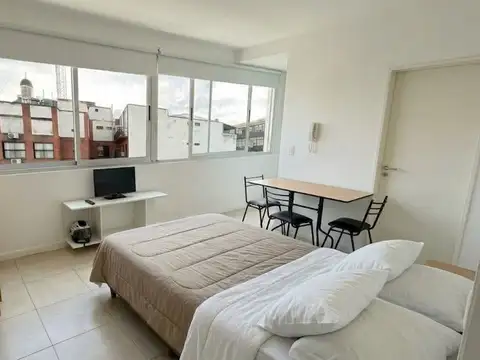 VENTA MONOAMBIENTE, PILETA, SAN NICOLÁS, APTO PROF