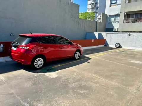 Avenida Independencia 3600, Piso 1