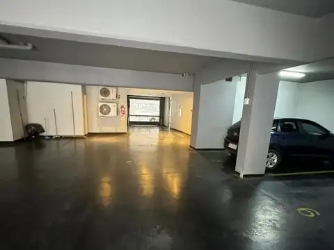 Cochera en Venta Descubierta