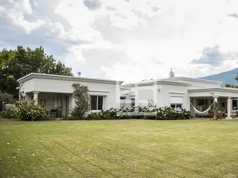 Casa en venta - San Lorenzo