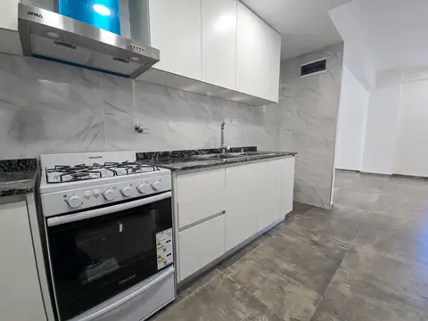 Plaza Mitre, La Rioja y Av. Colon