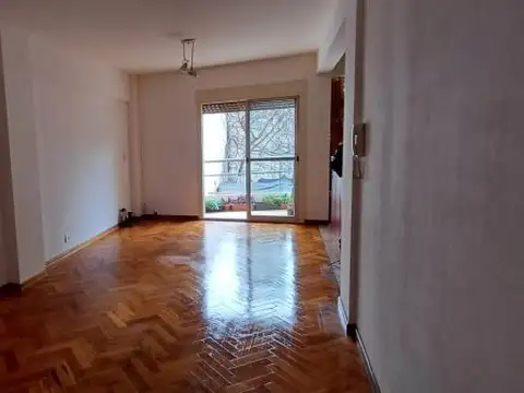 Castillo 36 , Piso 1