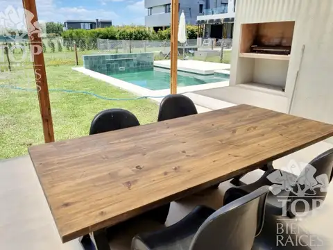 Casa en Venta de 4 dormitorios