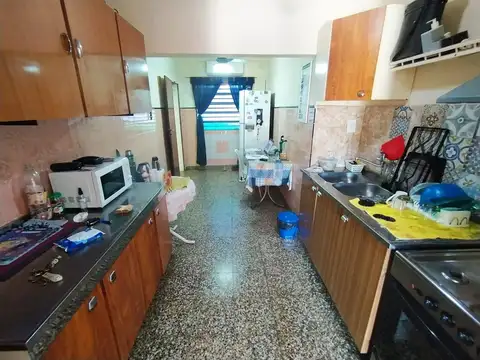 SE VENDE CASA 3 DORM PILETA ALTA CBA/PANAMERICANO