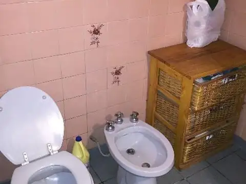 Moreno nº 740 e/ L. Membrives y Simari