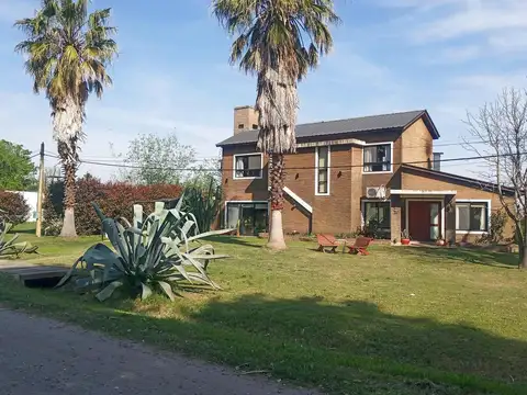 SOLARES DE CARCARAES Calle Publica 2