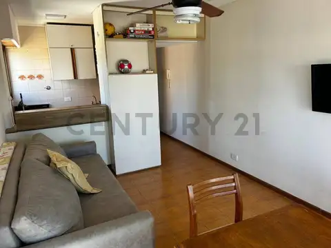 Departamento 2 ambientes con 1 baño