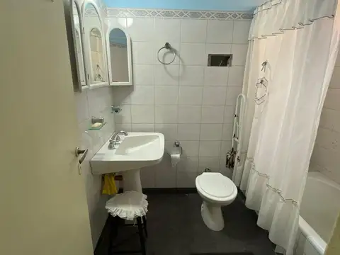 Depto Tipo Casa en Venta en Villa Luro, USD 120.000