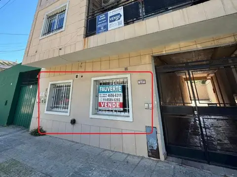 DEPARTAMENTO EN PLANTA BAJA EN VILLA SARMIENTO. VENTA