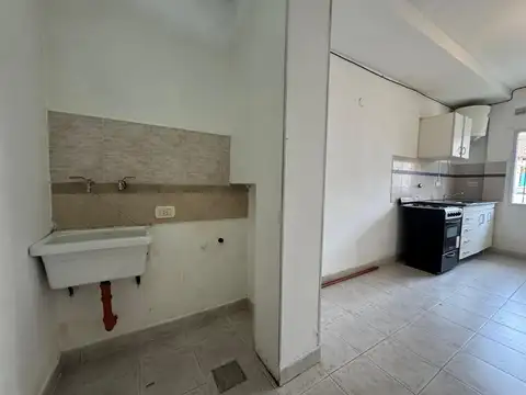 Gelly Y Obes 500, Piso PB