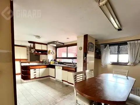 Departamento en Venta de 4 dormitorios