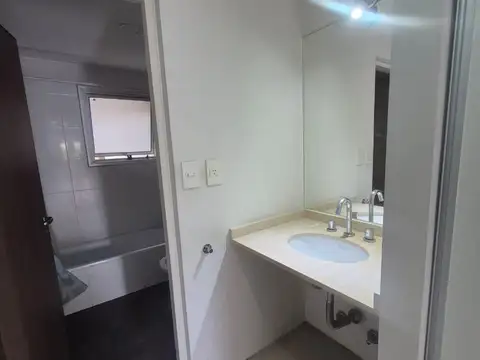 VENTA! Monoambiente amoblado en calle Alvear al 300