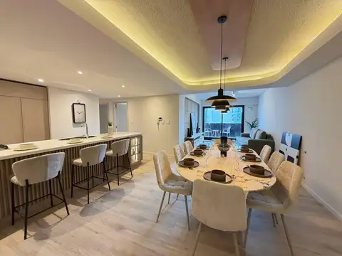 VENTA: departamento de tres dormitorios, balcón con parrilero y  amenities. Centro, Rosario