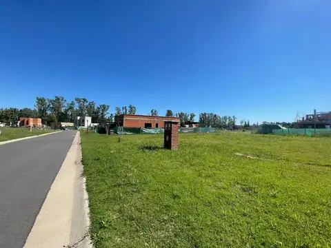 LOTE EN VENTA SANTA SOFIA ORIENTACION NORESTE