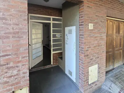 2 AMBIENTES AMUEBLADO ZONA FACULTADES