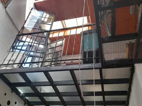 Depto Tipo Casa en Venta 50 años