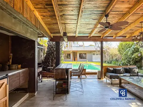 Casa en Venta al Este