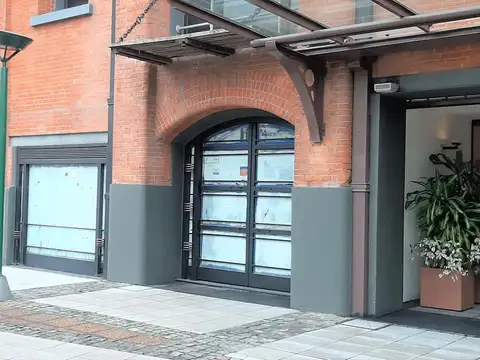 Alicia Moreau de Justo  al 100