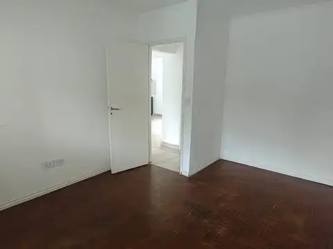 Se Alquila Casa 3 AMBIENTES en Ituzaingo Norte