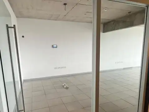 Oficina Monoambiente con 2 baños