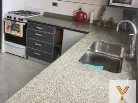 Depto Tipo Casa 5 ambientes con 3 baños