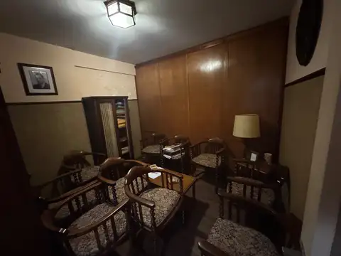 Oficina en Alquiler 45 años