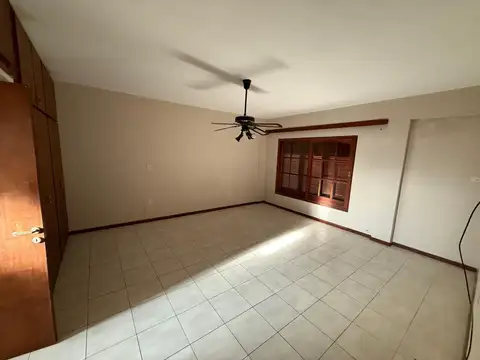 Formosa 500, Piso 1