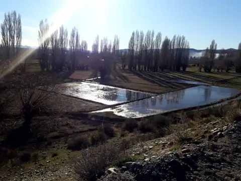 CHACRA CON POTENCIAL TURÍSTICO EN GUALJAINA, CHUBUT