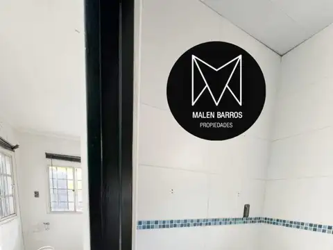 Casa 2 ambientes con 1 baño