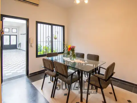 Venta de Casa 4 Ambientes en Liniers, Capital Federal