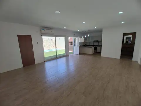 Casa en Alquiler en Boulogne, $ 1.950.000