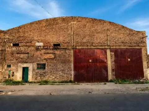 Filiberto 8200 - Galpón 600m2 , Piso 0