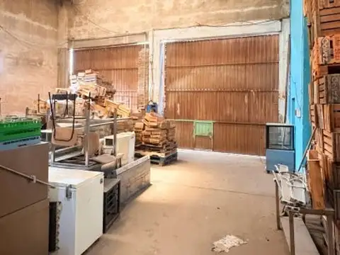 Galpon en Venta 20  mts Frente