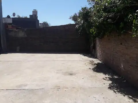 Galpon en Venta en Barrio Norte, USD 68.000