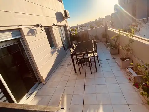 espect 2 amb balcon aterrazado