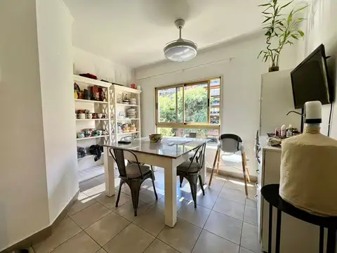 Departamento 4 ambientes con 2 baños