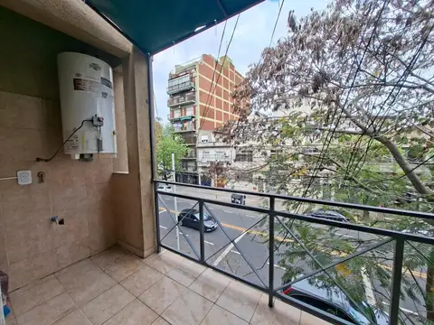 Depto Tipo Casa en Alquiler en Parque Chacabuco, $ 950.000