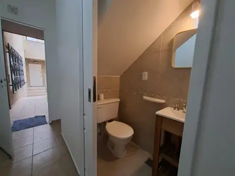 Depto Tipo Casa en Alquiler de 2 ambientes