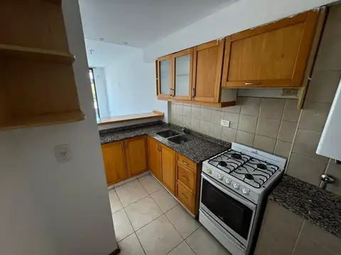 Cerrito 665 665 , Piso 4