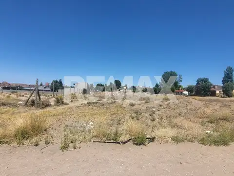 Terreno en Venta en Piedra del Aguila, USD 25.000
