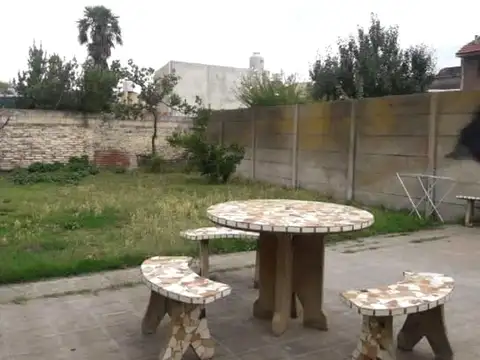 VENTA DE CASA EN AZUL