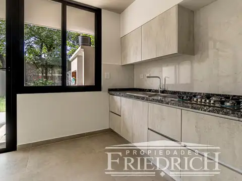 Depto Tipo Casa en Venta en Ituzaingó Norte, USD 270.000