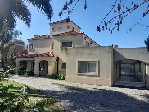 Club de Campo LOS PUENTES