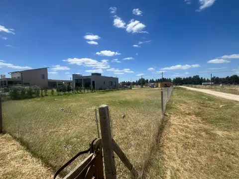 Terreno en Venta en Guernica, USD 12.000