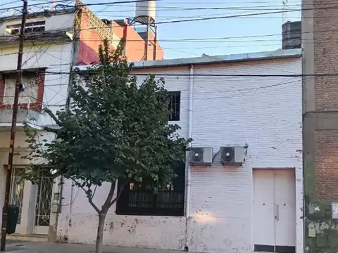 Fragata Presidente Sarmiento e/ Avenida Gaona y Coronel Apolinario Figueroa