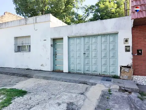 CASA EN VENTA EN REMEDIOS DE ESCALADA