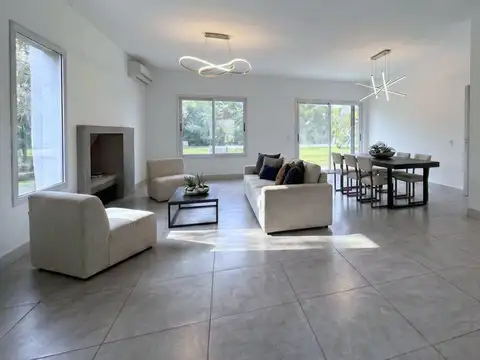 Casa en Venta al Noroeste
